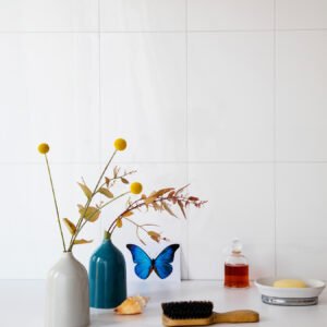 Wall&Water Snow White Bathroom Wall Panel (Tile effect – 600 x 300mm)